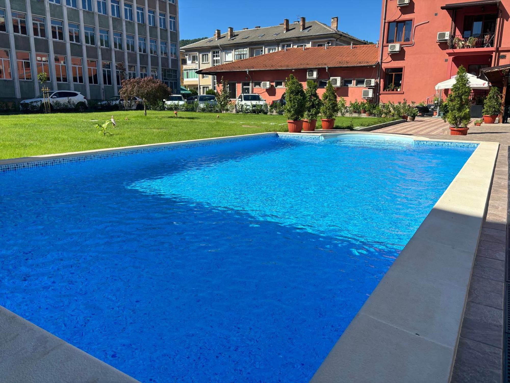 Hotel Rai Трявна Екстер'єр фото