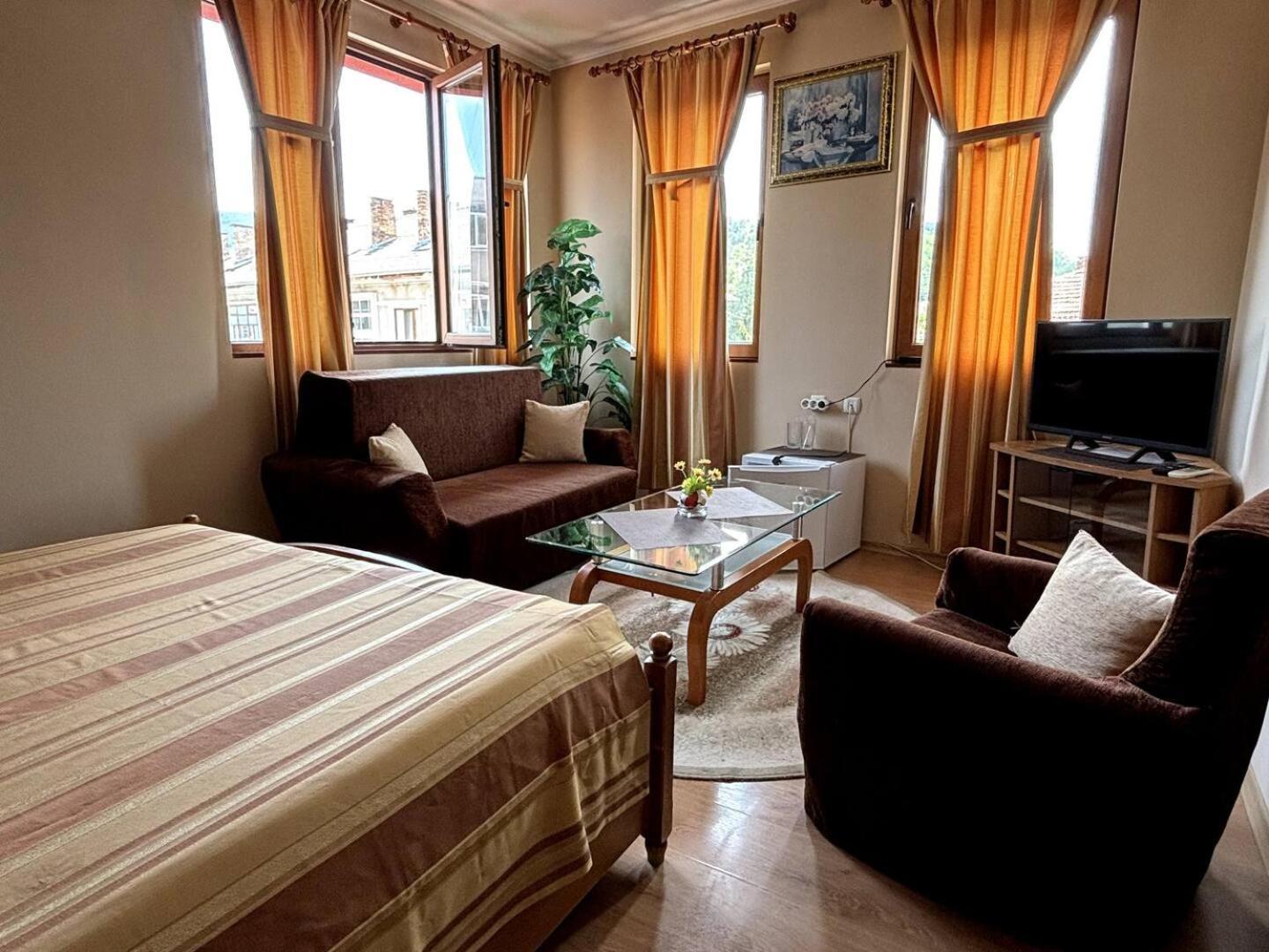 Hotel Rai Трявна Екстер'єр фото