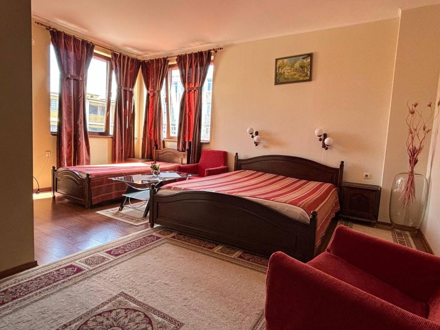 Hotel Rai Трявна Екстер'єр фото